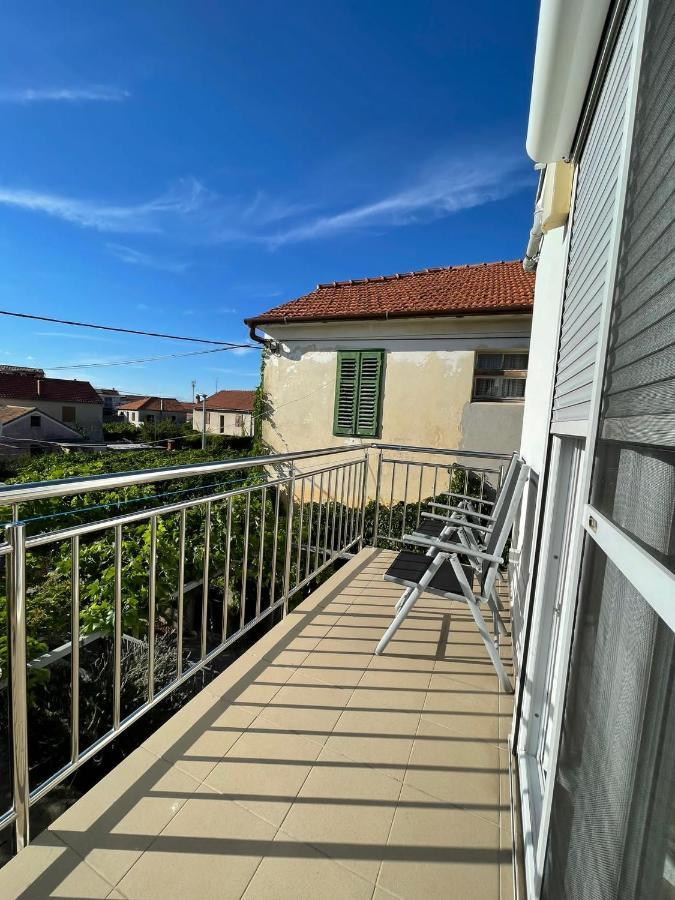 Apartmani Sit Murter Exteriér fotografie
